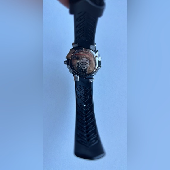 Rare Oakley Blade Red Dial Swiss Made Date Display near mint - Picture 9 of 10